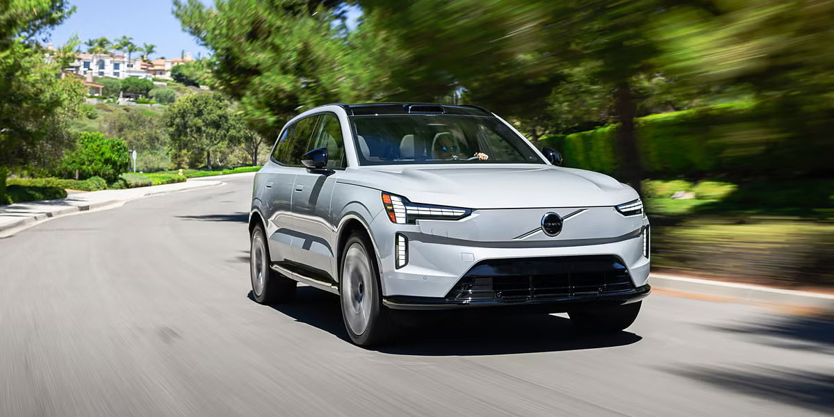 Volvo EX90 Video Overview