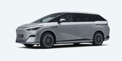Xpeng X9 EV 2026 review