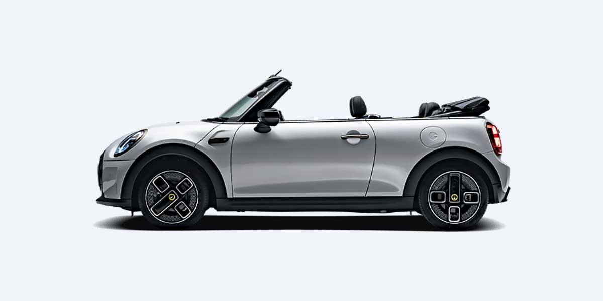 MINI Cooper SE Convertible Video Overview